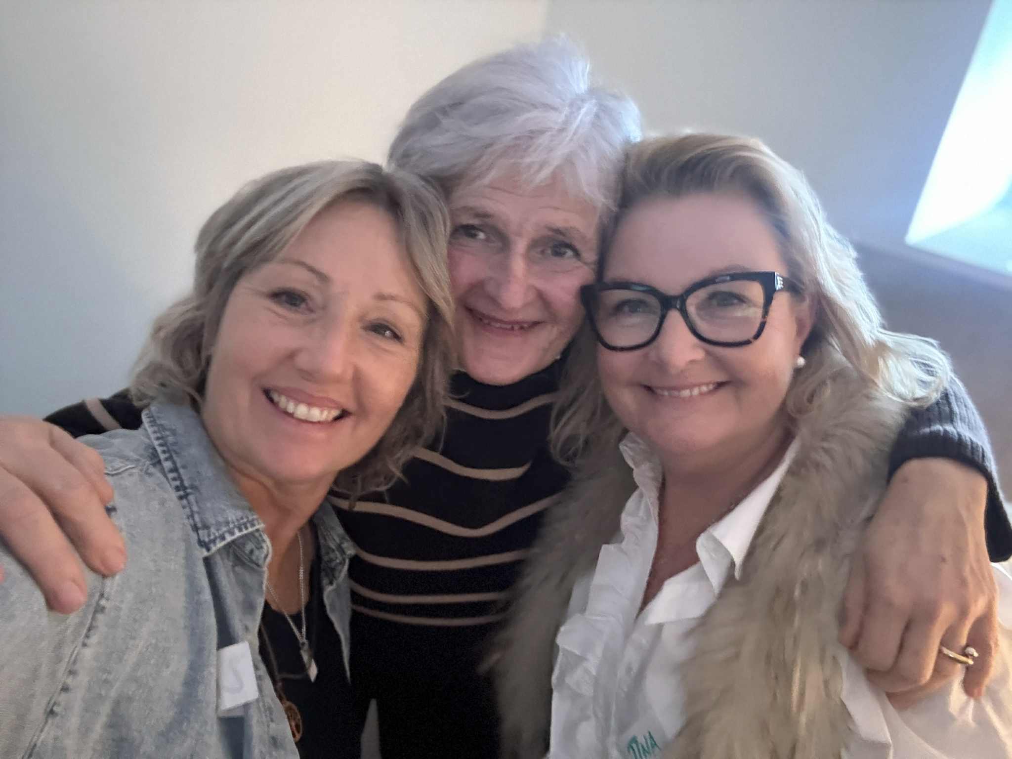 att._q1ZjL1-SguDBjVcxKKH8NYIMQbZPJappYJOHVk7ixg